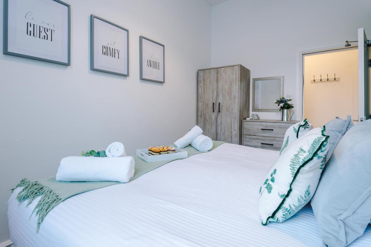 Bright 1-Bed Apartment In Chester By 53 Degrees Property, Ideal For Professionals & Couples, Great Location - Sleeps 4 Exterior foto